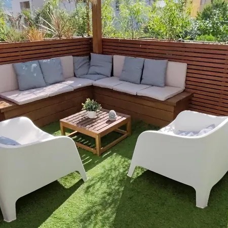 Chez Clement - De - Climatise Avec Terrasse Pour 6 히에레