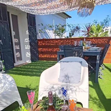 Chez Clement - De - Climatise Avec Terrasse Pour 6 아파트