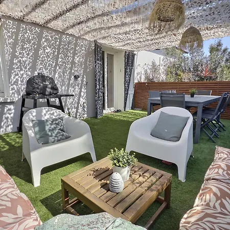 Chez Clement - De - Climatise Avec Terrasse Pour 6 شقة